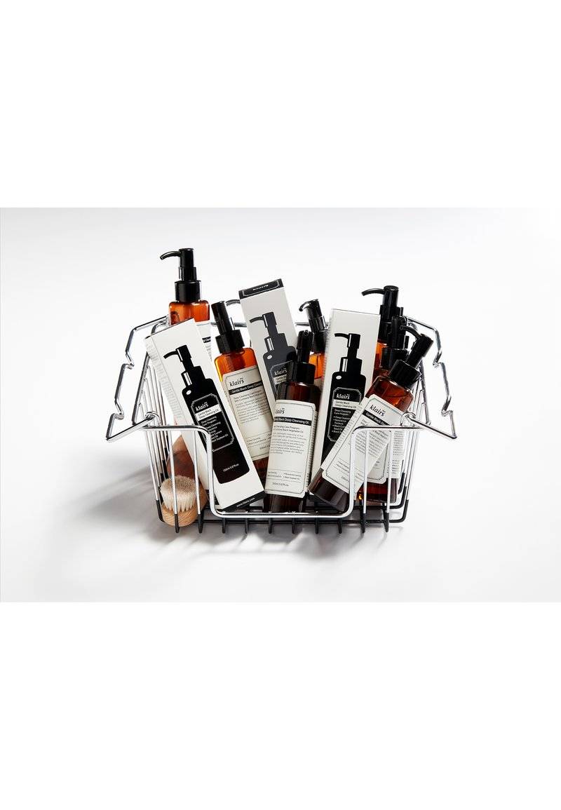 klairs klairs GENTLE BLACK DEEP CLEANSING OIL 150ML - Cleanser Online Outlet