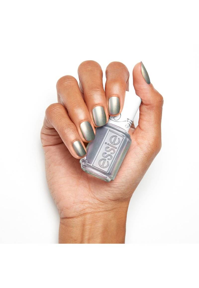 Essie Essie XMAS GIFT 2024 - Nail set JETZT KAUFEN