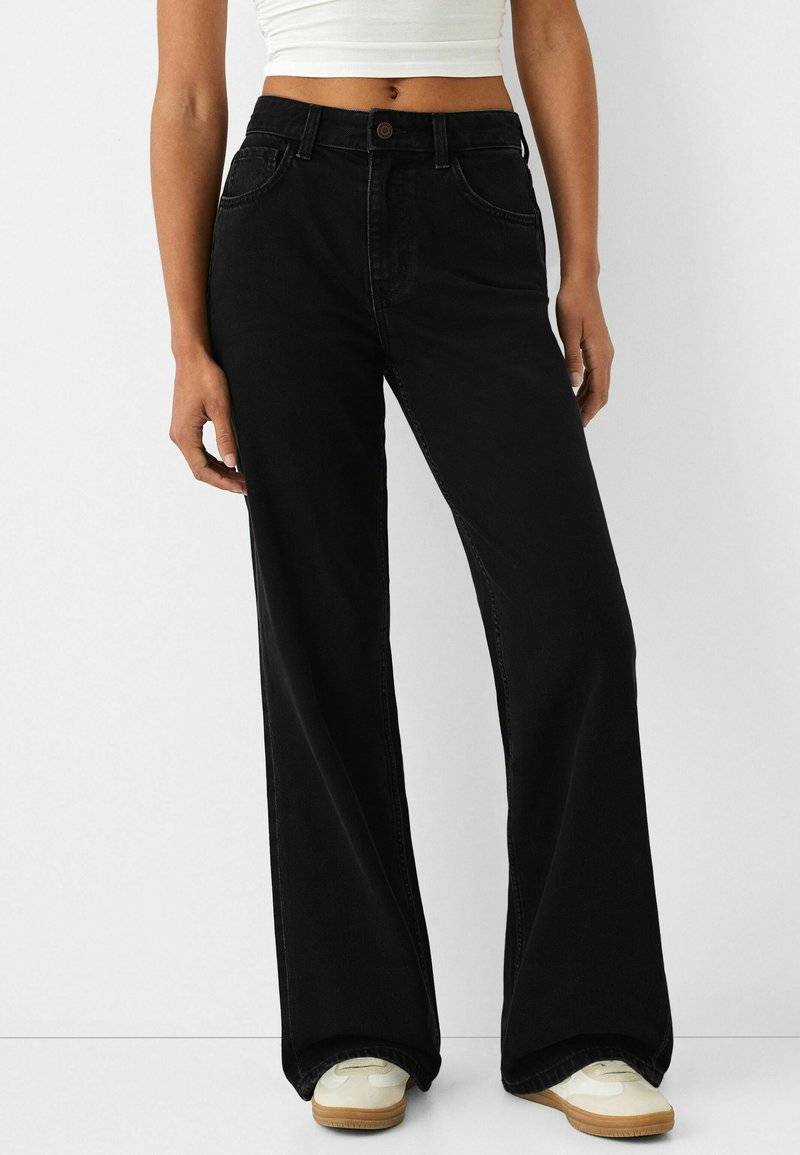 Bershka Bershka Flared Jeans - black 50% Rabatt für begrenzte Zeit
