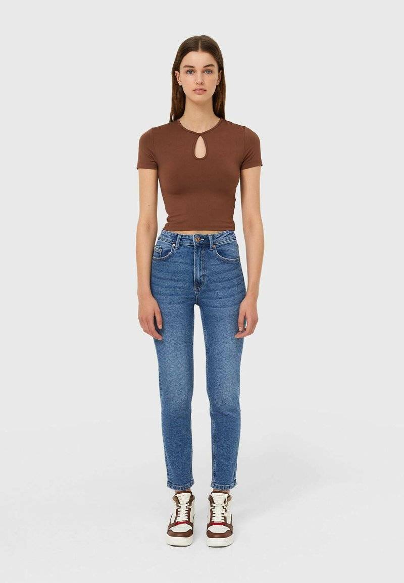 Stradivarius Stradivarius SLIM FIT - Slim fit jeans - dark blue 2025