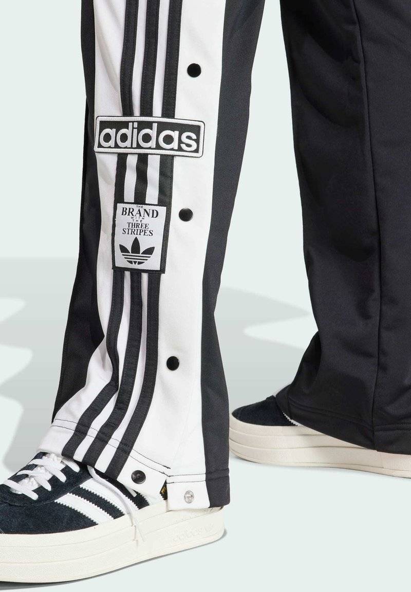 adidas Originals adidas Originals BREAK - Tracksuit bottoms - black Preisnachlass