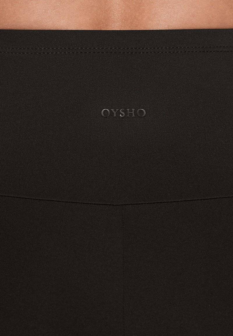 OYSHO OYSHO COMFORTLUX MATERNITY STRAIGHT-LEG - Trousers - black Saisonschlussverkauf
