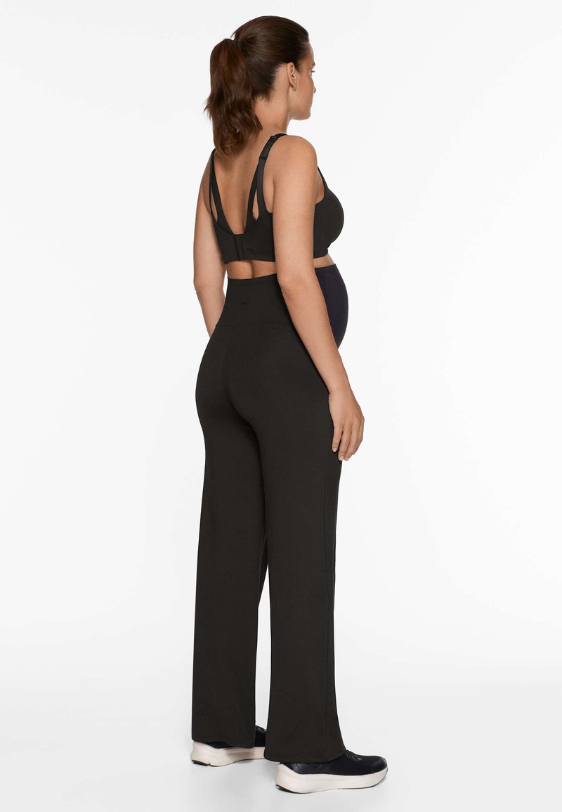 OYSHO OYSHO COMFORTLUX MATERNITY STRAIGHT-LEG - Trousers - black Saisonschlussverkauf
