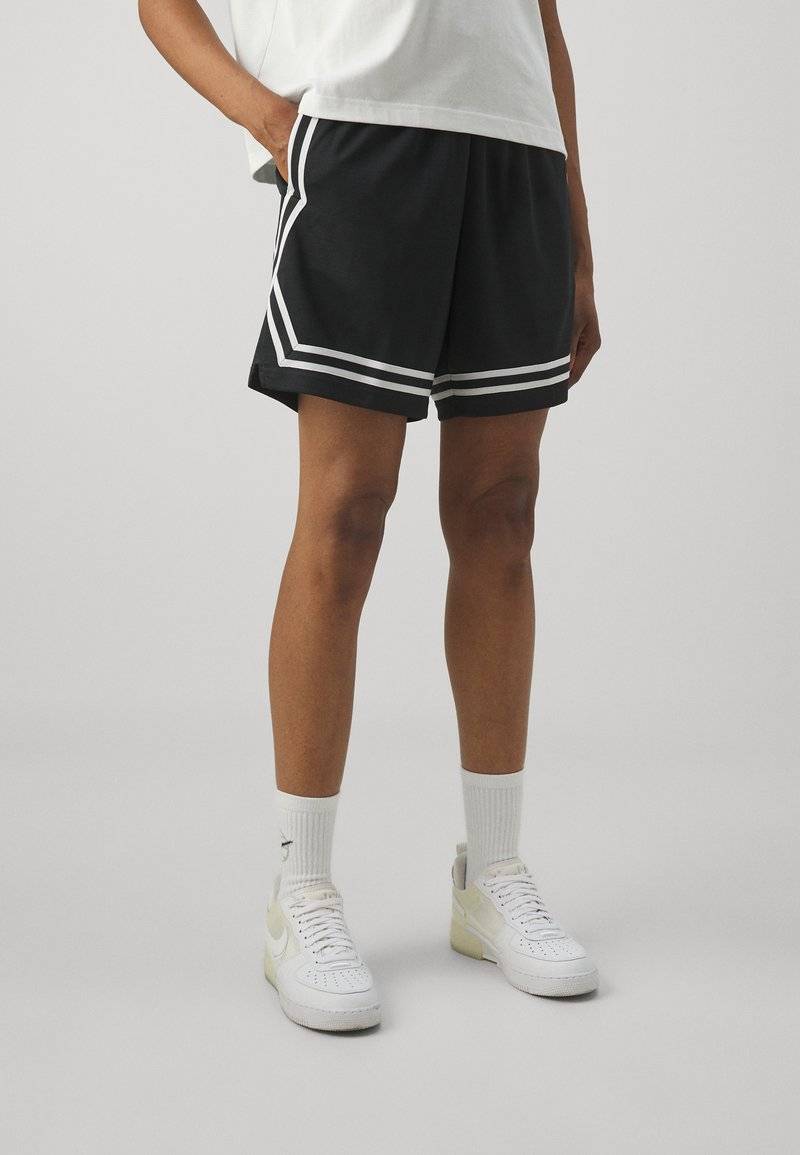Nike Performance Nike Performance CROSSOVER SHORT - Sports shorts - black black white Black Friday