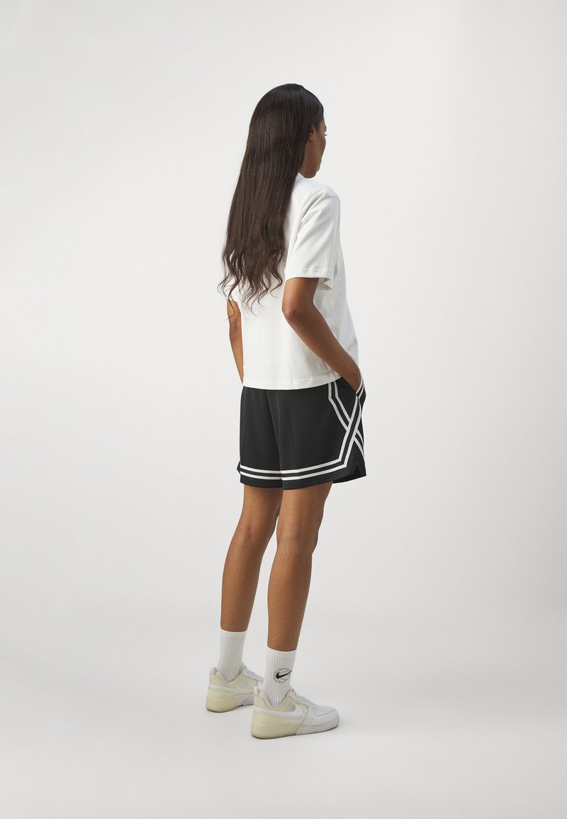 Nike Performance Nike Performance CROSSOVER SHORT - Sports shorts - black black white Black Friday