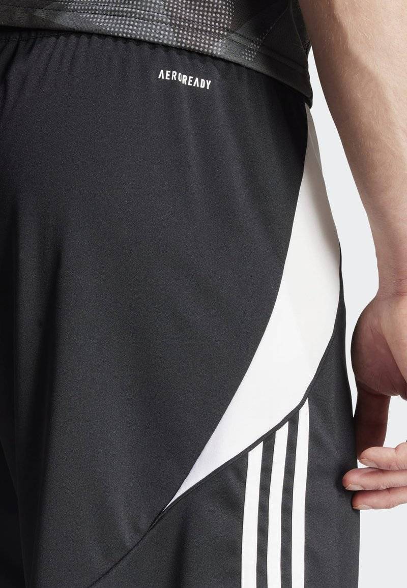 adidas Performance adidas Performance TIRO 24 - Sports shorts Weihnachtsangebot