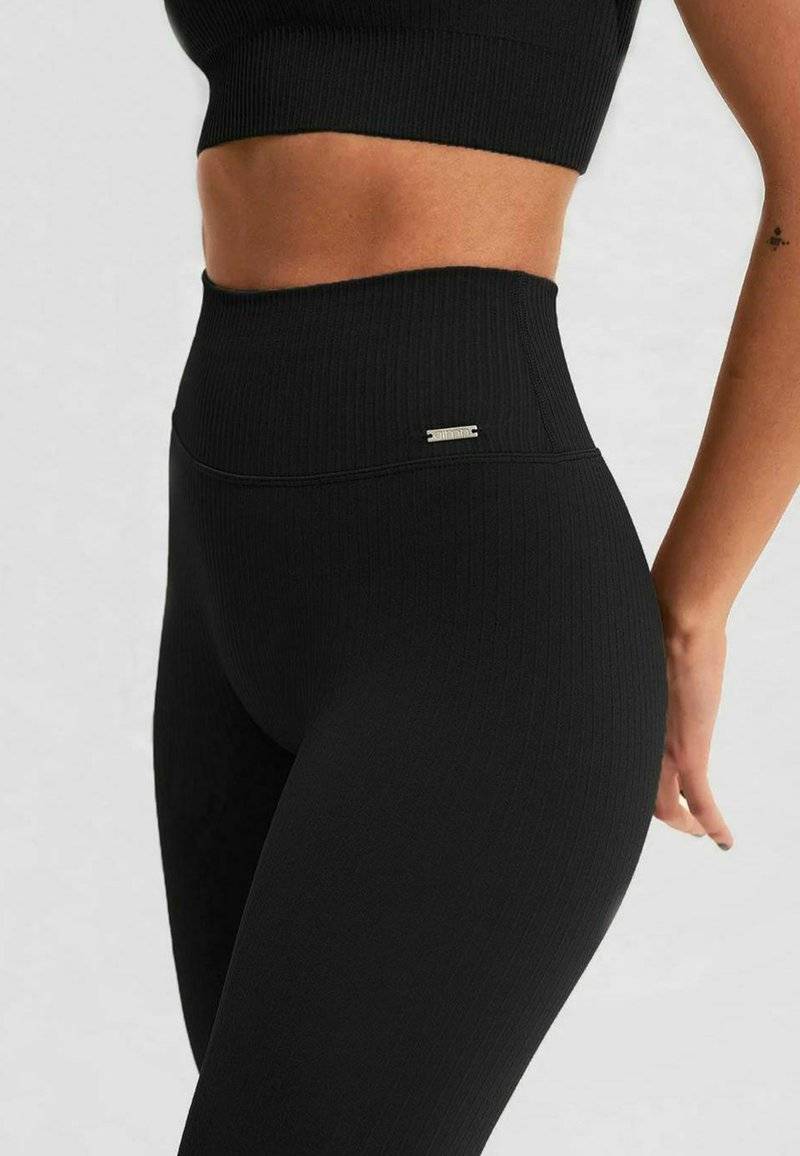 aim’n® aim’n® RIBBED SEAMLESS - Leggings - black Muttertagsangebot