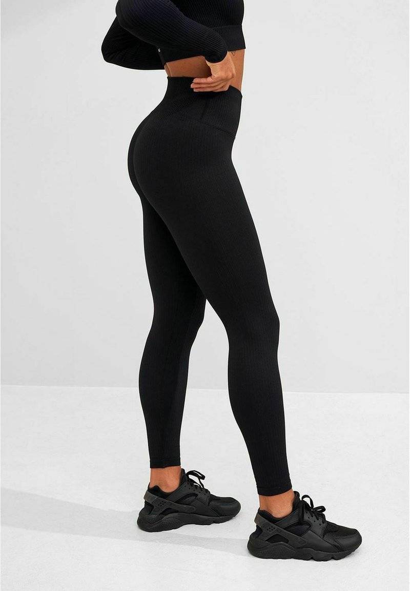 aim’n® aim’n® RIBBED SEAMLESS - Leggings - black Muttertagsangebot
