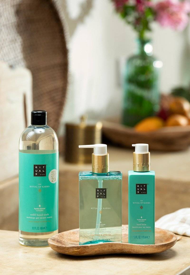 Rituals Rituals HAND WASH THE RITUAL OF KARMA - DELICATELY SWEET - LOTUS & WHITE TEA - Liquid soap Begrenzte Freigabe