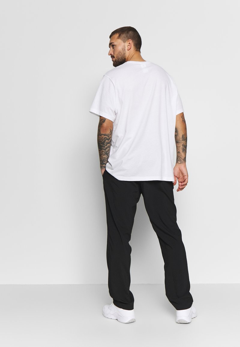 Reebok Reebok TRAINING ESSENTIALS WOVEN SPEEDWICK WORKOUT READY - Trousers - black Online