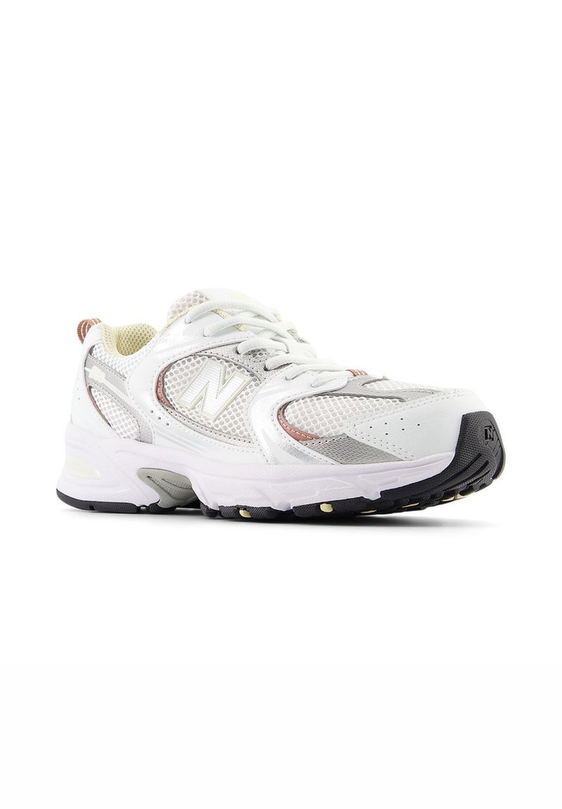 New Balance New Balance 530 - Stability running shoes - white Angebote