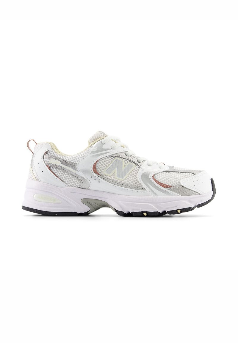New Balance New Balance 530 - Stability running shoes - white Angebote