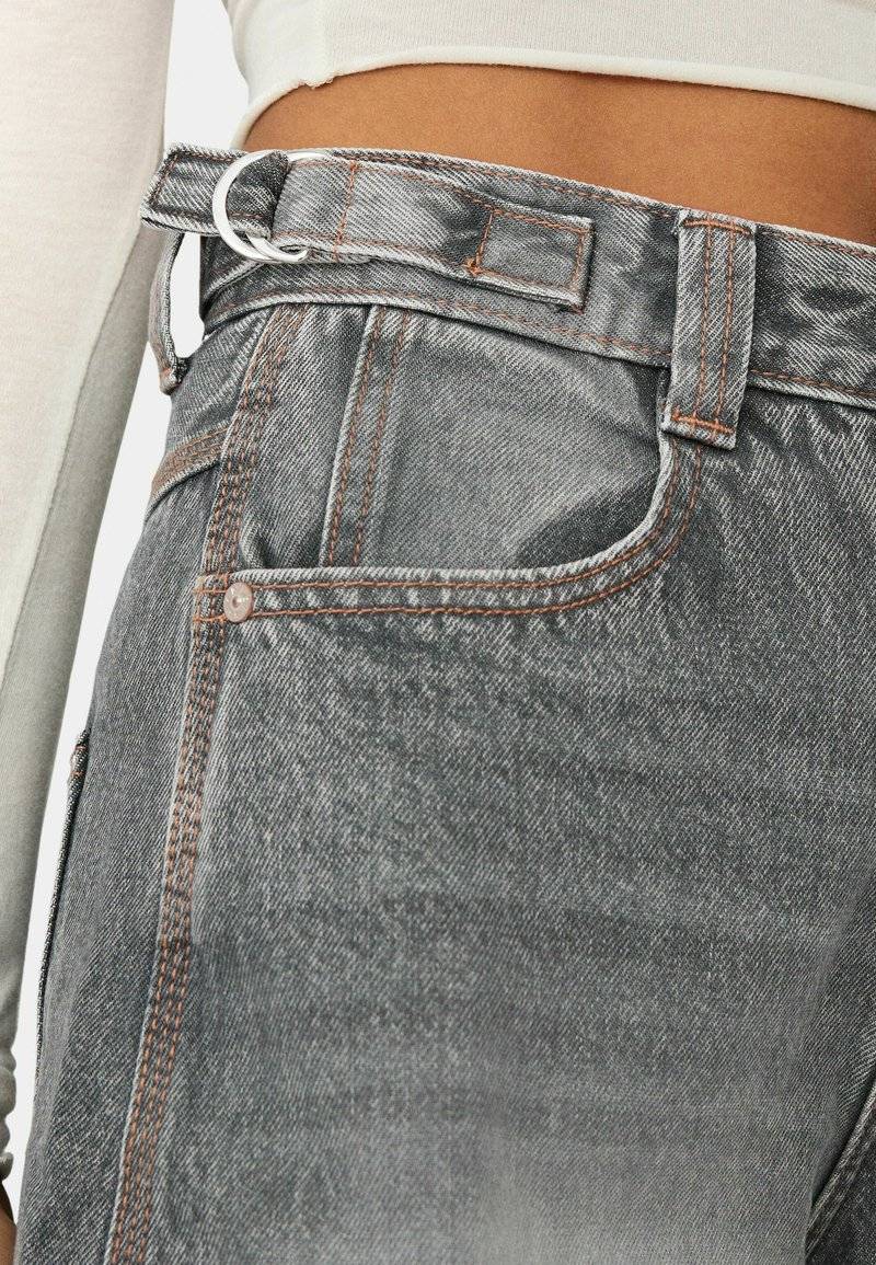 Bershka Bershka WIDE BALLOON CARPENTER - Relaxed fit jeans - grey Flash Sale