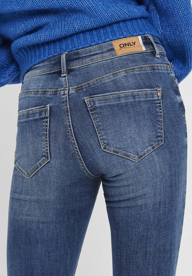 ONLY ONLY ONLWAUW LIFE MID - Jeans Skinny Fit - medium blue denim Vatertagsangebot