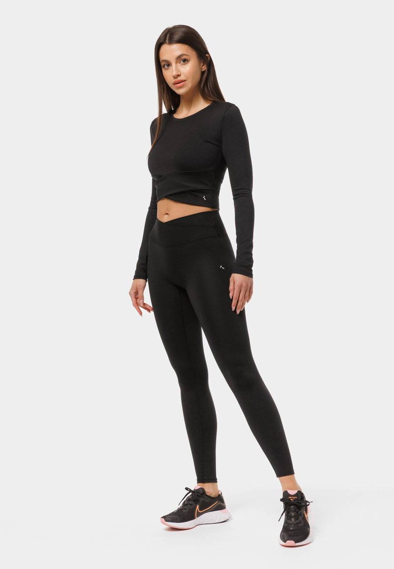 carpatree carpatree CROSSOVER HIGHWAIST - Leggings - black Im Verkauf