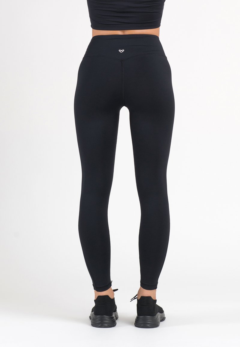 zoe zoe SENSEI LEGGINGS - Leggings - Trousers - black 2025