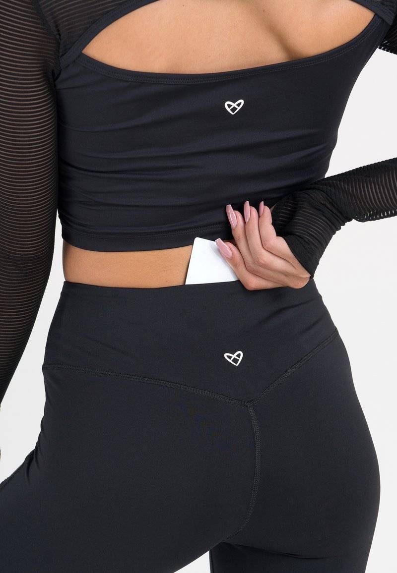 zoe zoe SENSEI LEGGINGS - Leggings - Trousers - black 2025