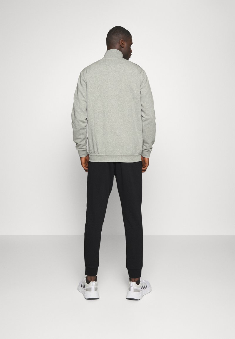 adidas Sportswear adidas Sportswear SET - Tracksuit Vierteljährliche Förderung