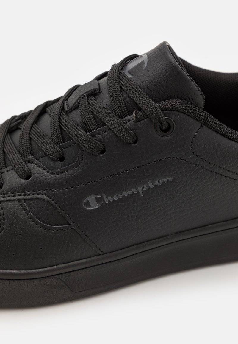Champion Champion Training shoe - triple black Speichern exportieren