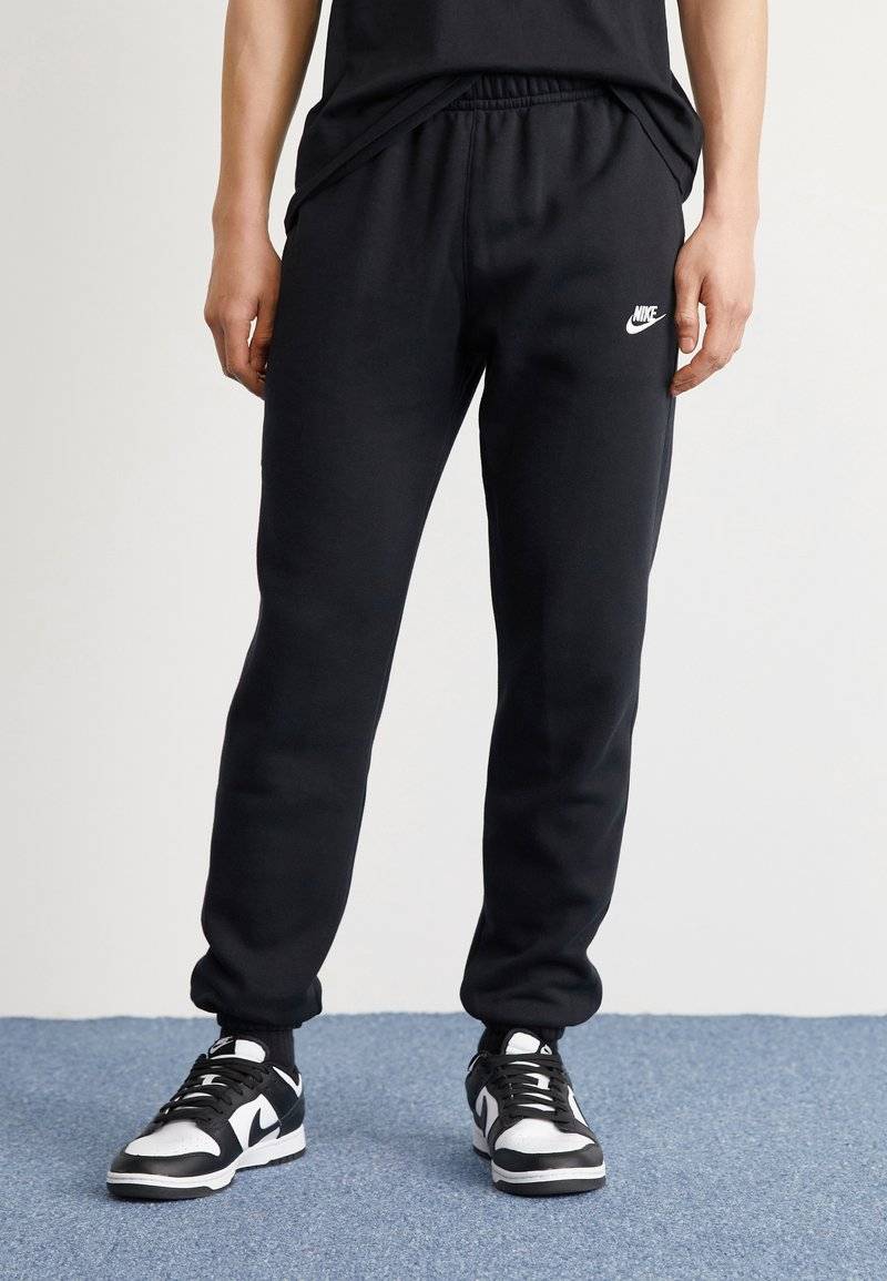 Nike Sportswear Nike Sportswear CLUB CF BB - Tracksuit bottoms - black Blitzverkäufe