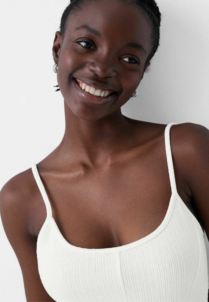 Bershka Bershka PRINTED - PLAYSUIT - Jumpsuit - white Vatertagsangebot