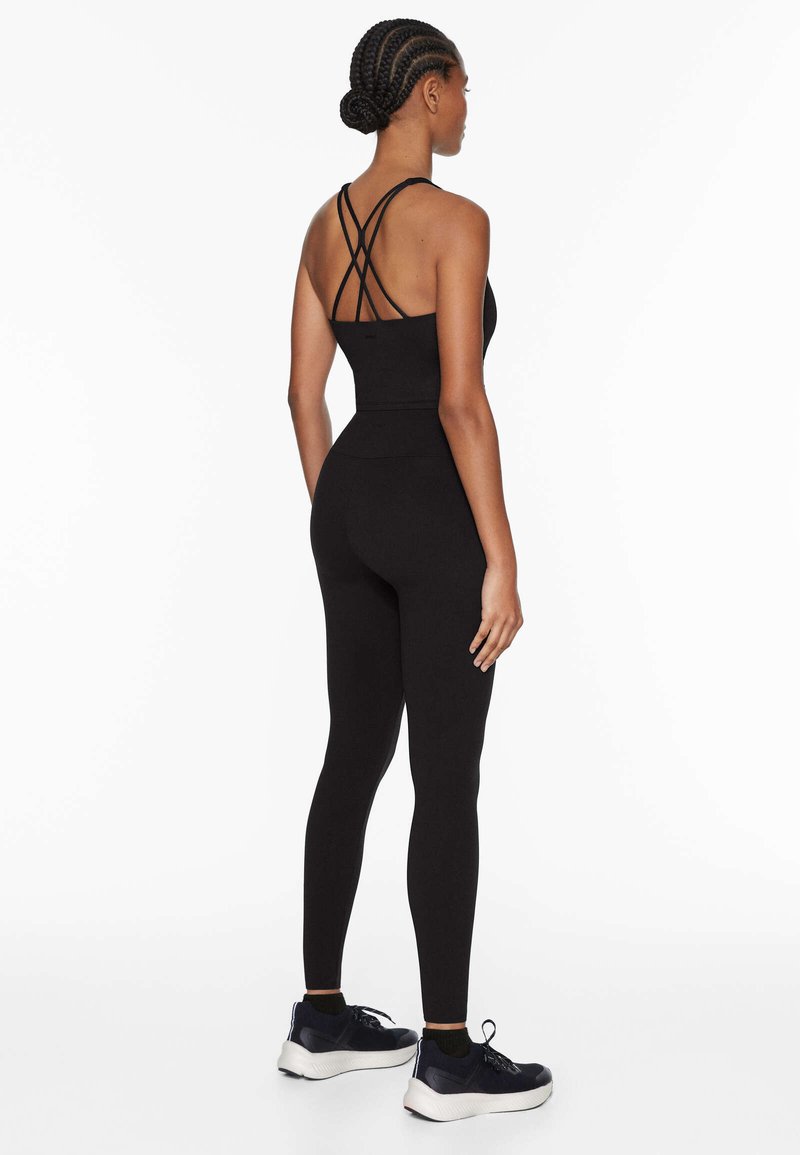 OYSHO OYSHO COMFORTLUX HIGH-RISE  - Leggings - Trousers - black Heißer Verkauf