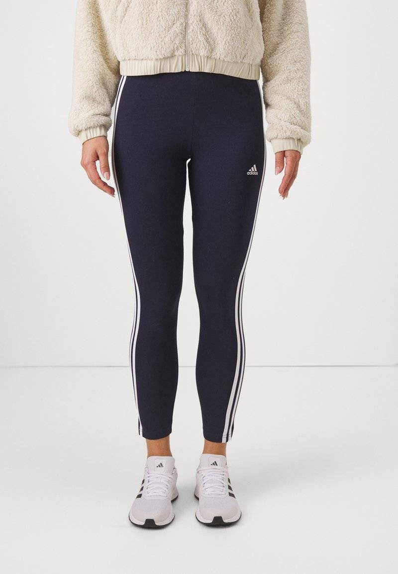 adidas Sportswear adidas Sportswear ESSENTIALS 3 STRIPES HIGH WAISTED - Leggings Top Angebot