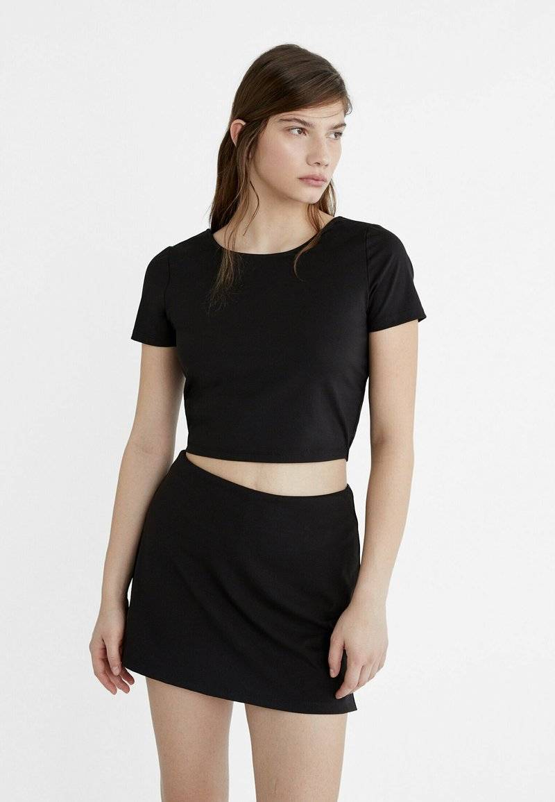 Stradivarius Stradivarius Mini skirt - black Neueste Mode