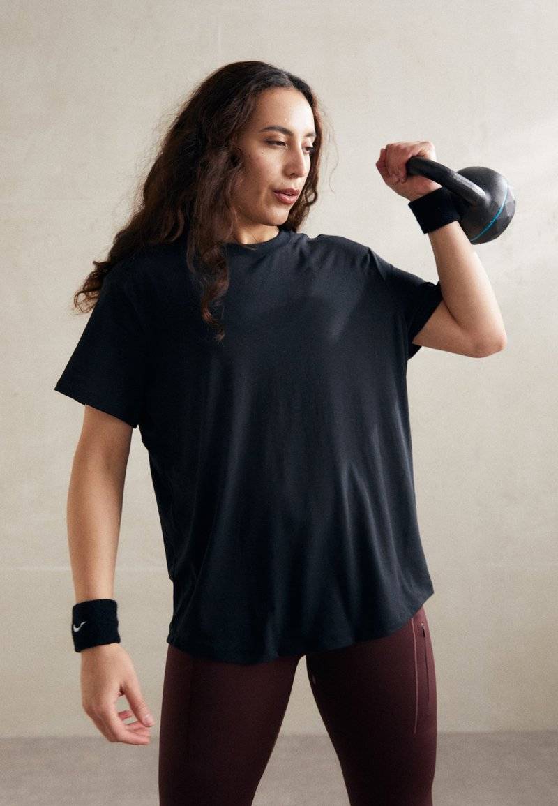 Nike Performance Nike Performance ONE RELAXED TOP - Sports T-shirt - black Bis zu 60% Rabatt
