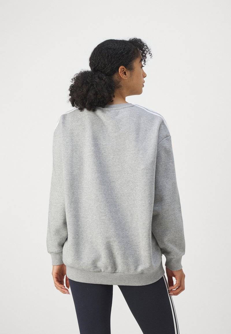 adidas Sportswear adidas Sportswear ESSENTIALS 3 STRIPES OVERSIZED - Sweatshirt Bis zu 65% Rabatt