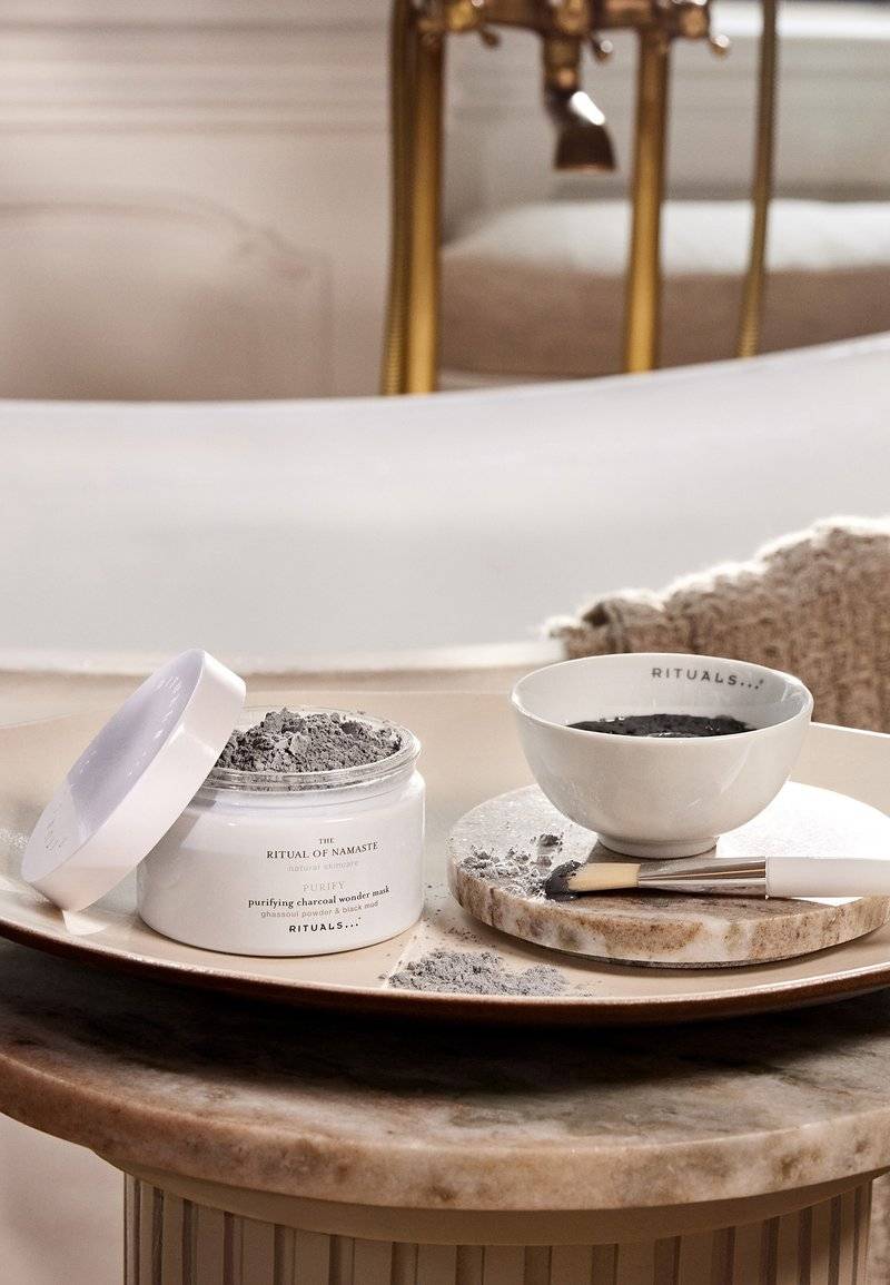 Rituals Rituals THE RITUAL OF NAMASTE PURIFYING CHARCOAL MASK - Face mask Meist gekauft