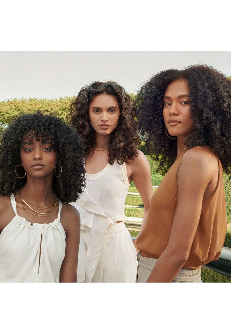 Aveda Aveda BE CURLY ADVANCED™ COIL DEFINER GEL - Hair styling Kostenloser Versand