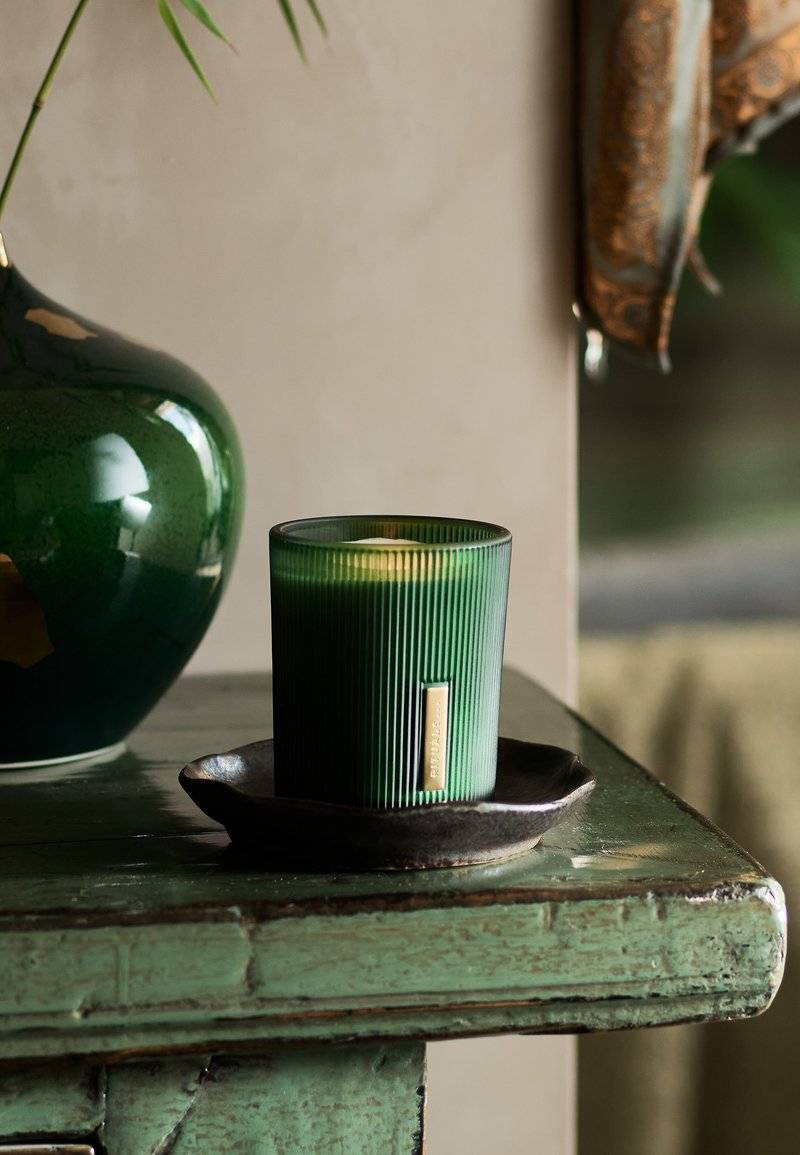 Rituals Rituals SCENTED CANDLE THE RITUAL OF JING - SUBTLE FLORAL - JUJUBE & LOTUS - Scented candle Letzte 3 Tage