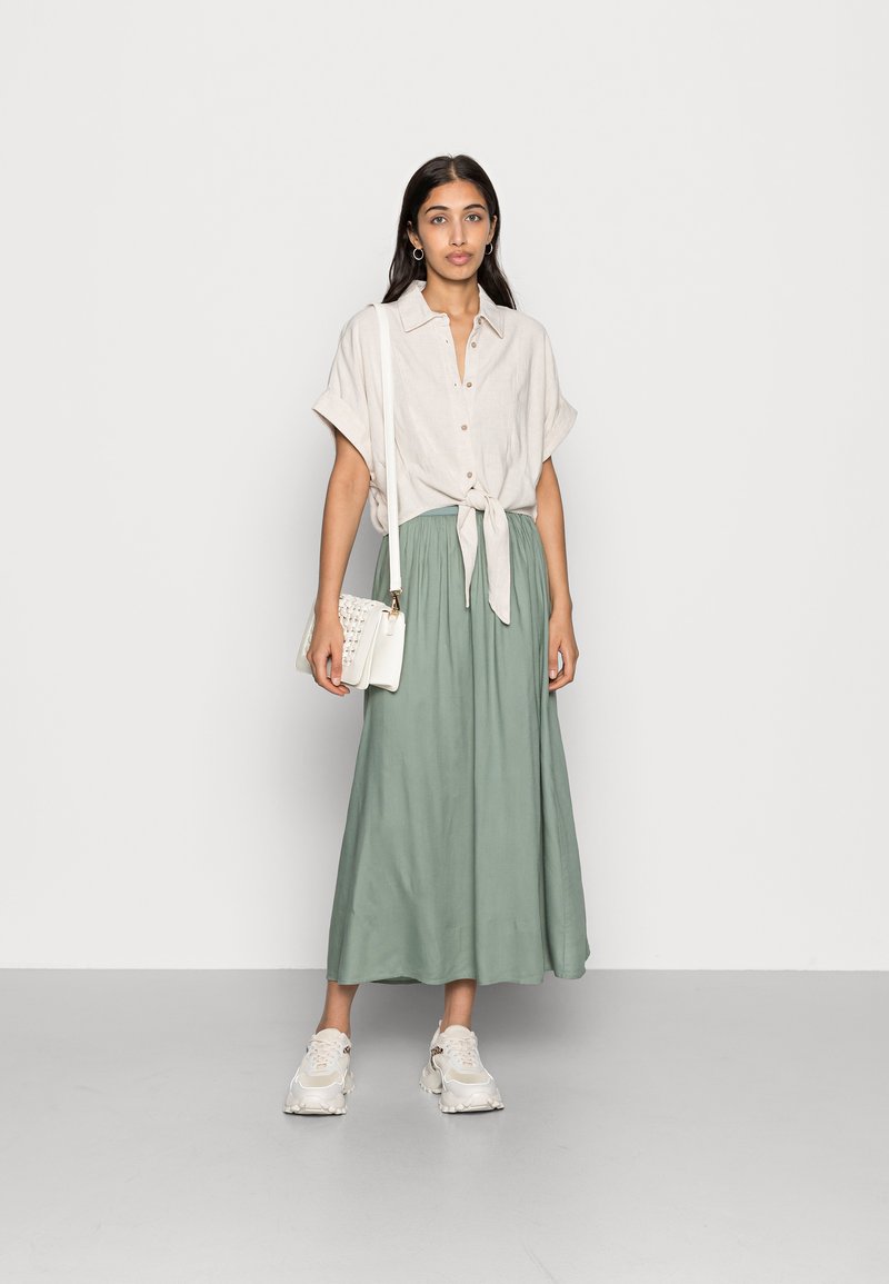 ONLY ONLY ONLVENEDIG - A-line skirt - chinois green Begrenzt auf 3 Tage