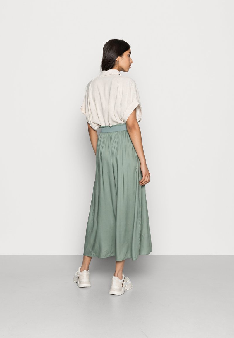 ONLY ONLY ONLVENEDIG - A-line skirt - chinois green Begrenzt auf 3 Tage