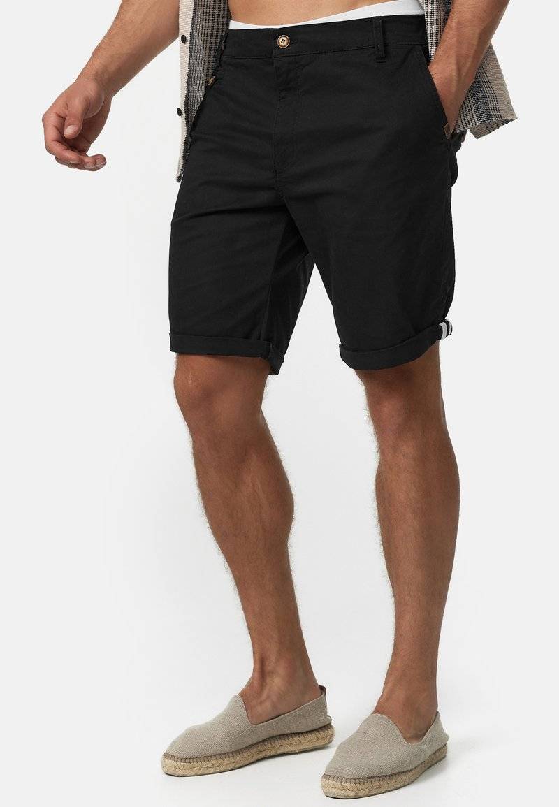 INDICODE JEANS INDICODE JEANS Shorts - black Im Verkauf