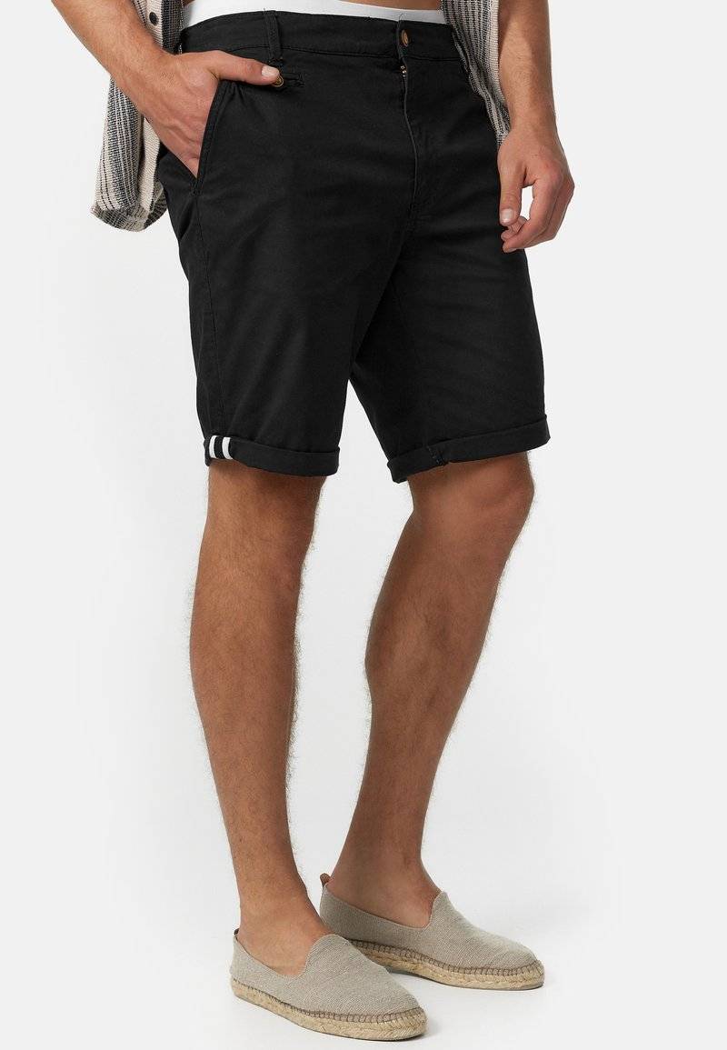 INDICODE JEANS INDICODE JEANS Shorts - black Im Verkauf