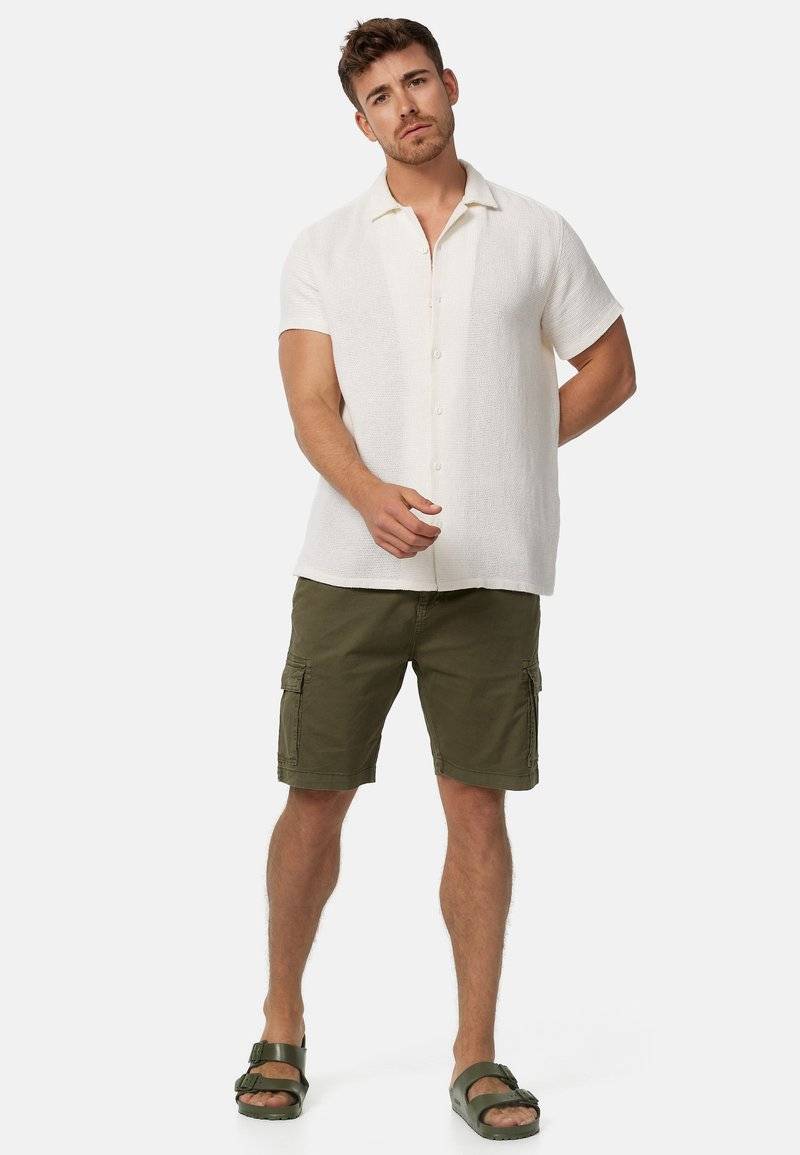 INDICODE JEANS INDICODE JEANS KINNAIRD - Shorts - army zollfrei