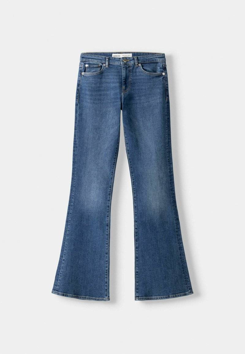 Bershka Bershka Flared Jeans - light blue denim 50% Rabatt für begrenzte Zeit