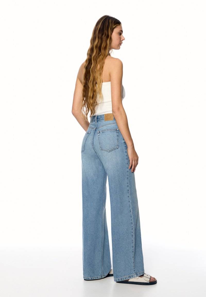 PULL&BEAR PULL&BEAR HIGH WAIST - Flared Jeans - blue 2025