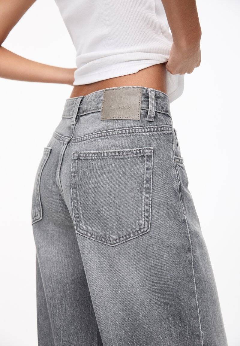 PULL&BEAR PULL&BEAR OVERSIZE - Flared Jeans - grey Outlet
