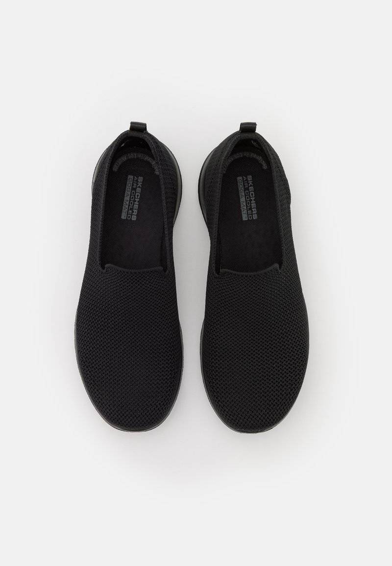 Skechers Performance Skechers Performance GO WALK SLIP ON - Walking trainers - black Muttertagsangebot