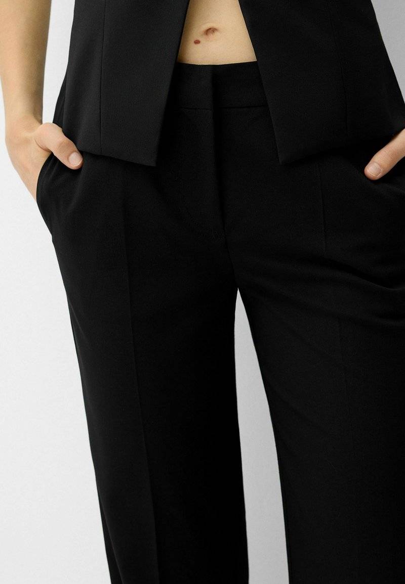 Bershka Bershka STRAIGHT-LEG TAILORED - Trousers - black denim Kostenloser Versand international