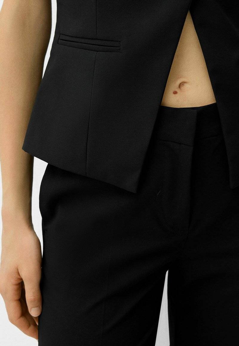 Bershka Bershka STRAIGHT-LEG TAILORED - Trousers - black denim Kostenloser Versand international