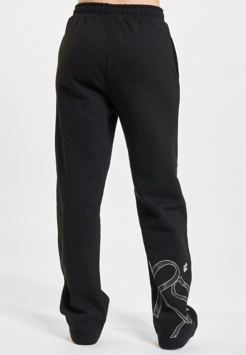 Rocawear Rocawear Tracksuit bottoms - black im Angebot