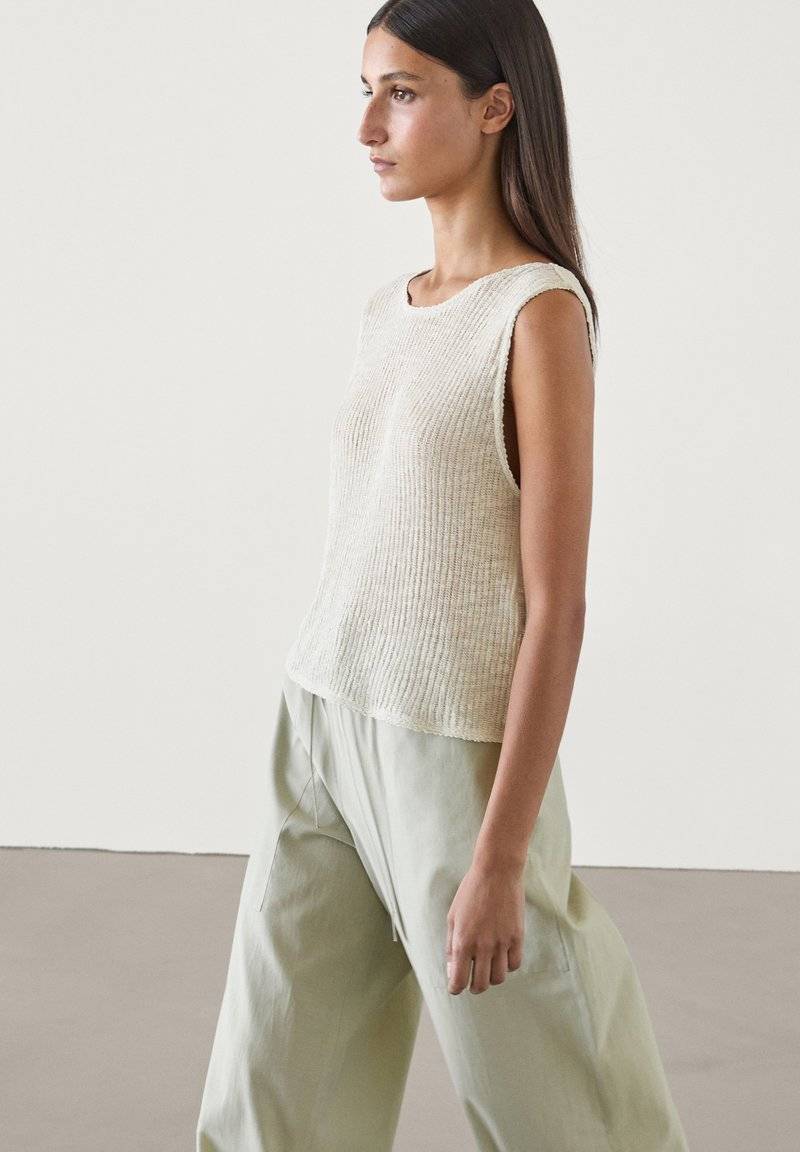 Massimo Dutti Massimo Dutti SLEEVELESS - Top - light brown Rabatt