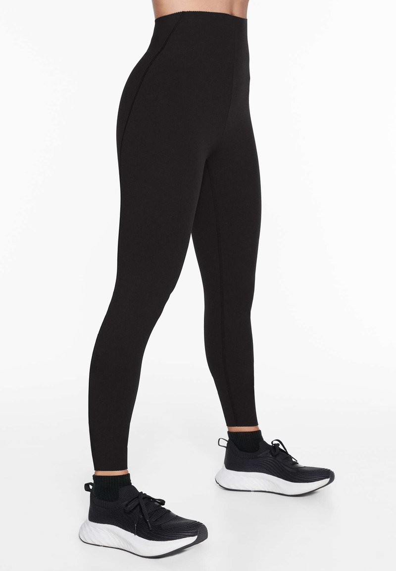 OYSHO OYSHO COMPRESSIVE WAIST CONTROL ANKLE-LENGTH - Leggings - black Osterangebot