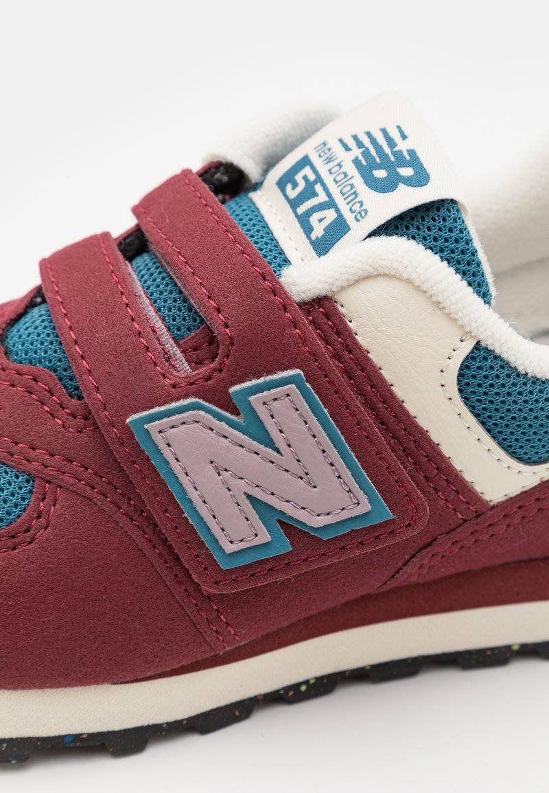 New Balance New Balance 574 UNISEX - Trainers - classic crimson Bis zu 60% Rabatt