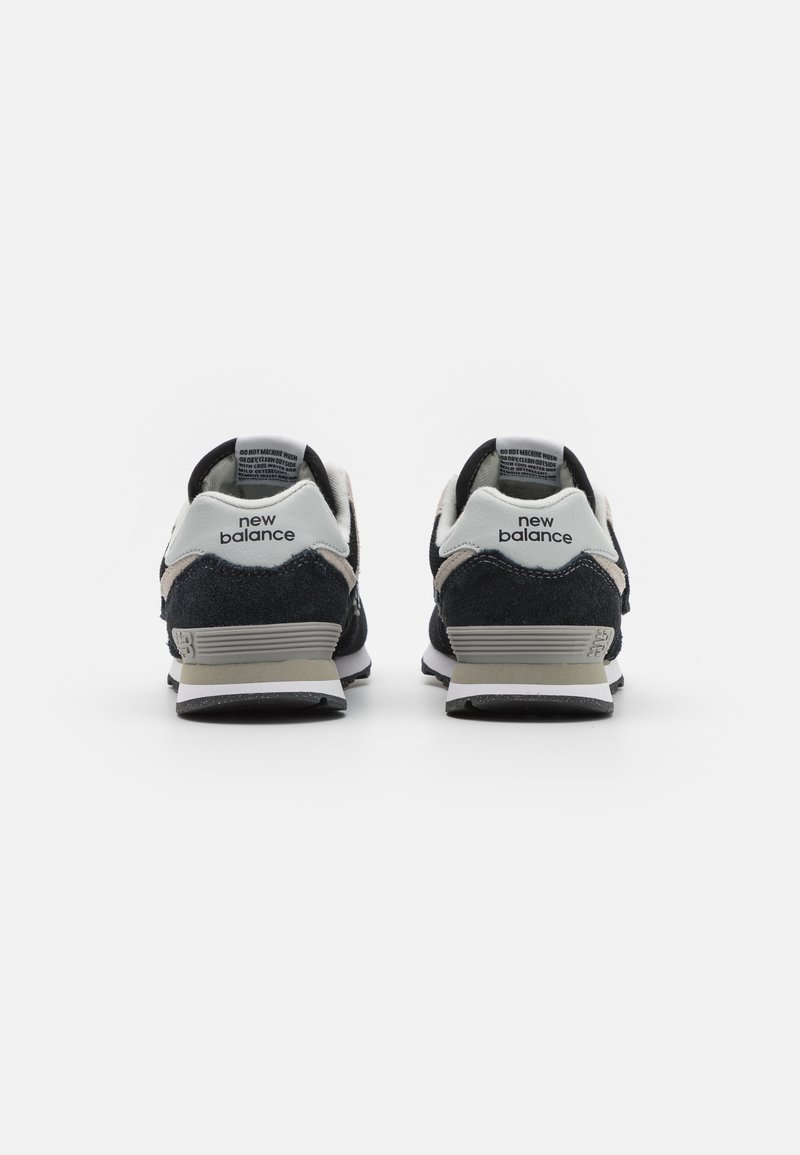 New Balance New Balance 574 UNISEX - Trainers - black Bis zu 65% Rabatt