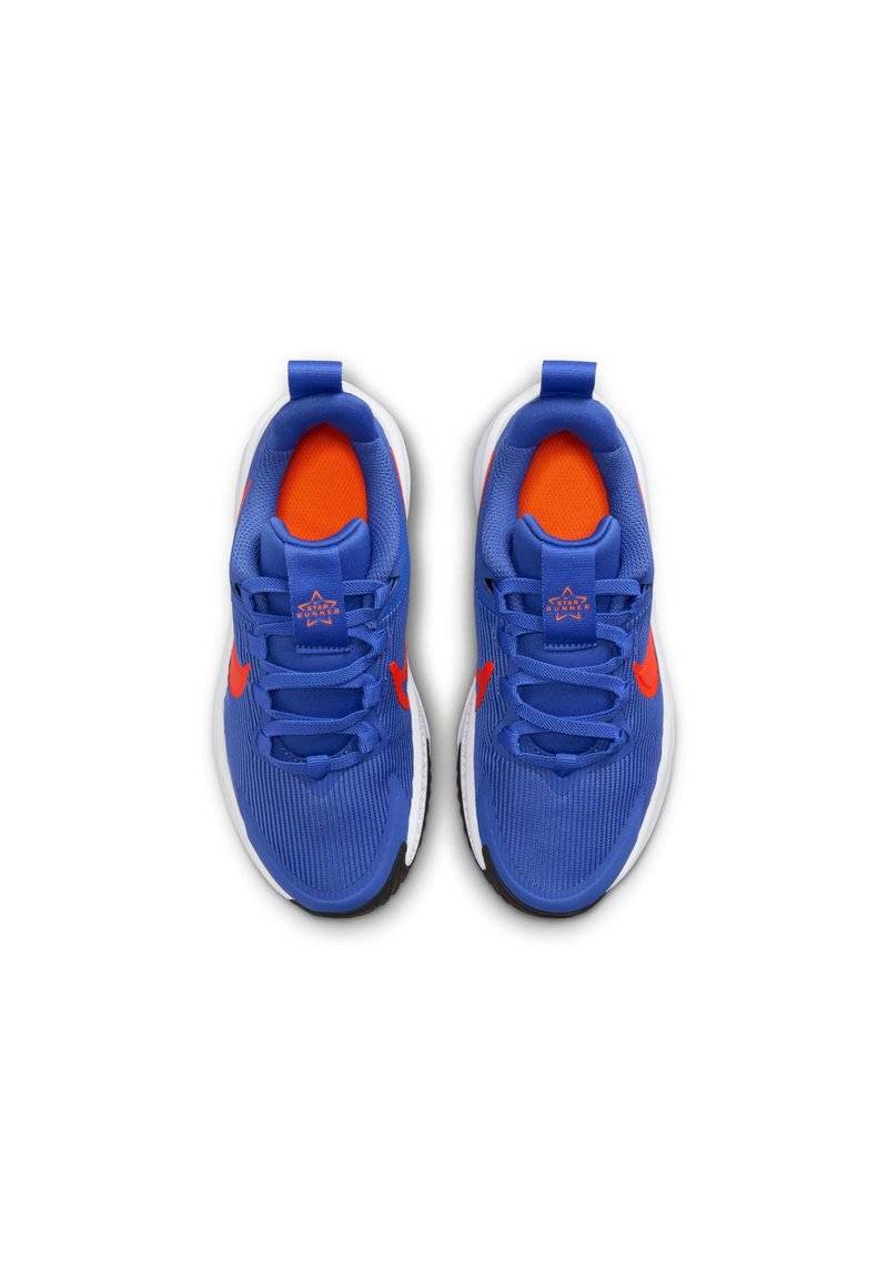 Nike Performance Nike Performance STAR RUNNER - Competition running shoes - astronomy blue team orange white total orange 50% Rabatt für begrenzte Zeit